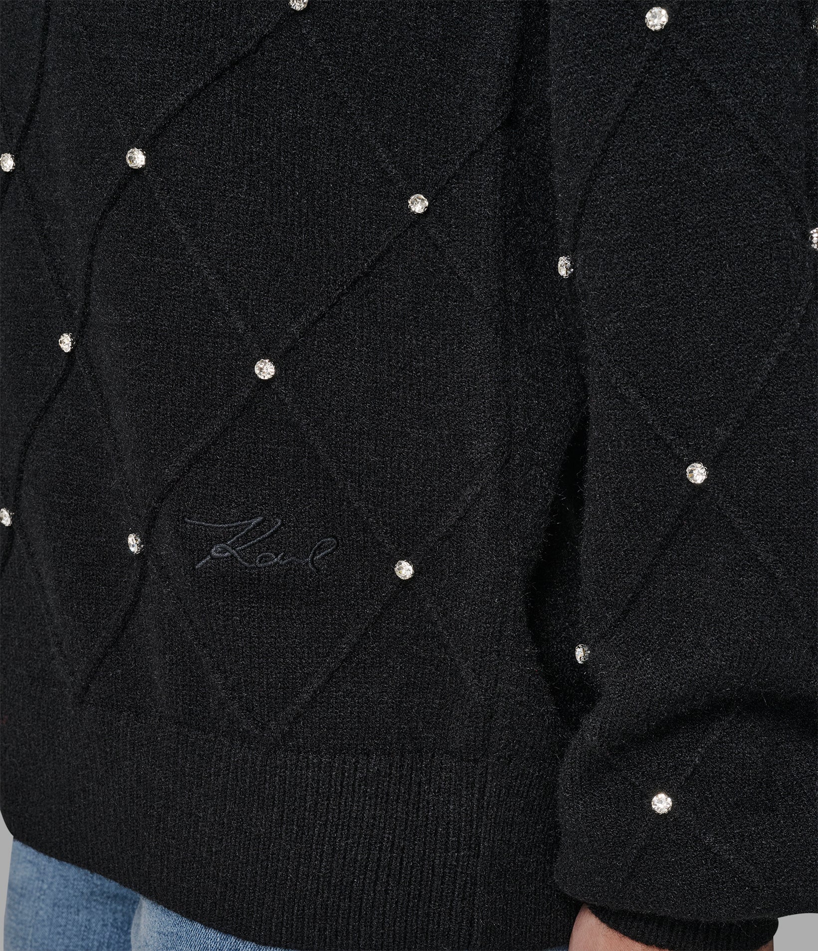 PEARL V-NECK SWEATER VIEW 4 | Women's Tops & Sweaters PEARL V-NECK SWEATER VIEW 4 | Women's Tops & Sweaters