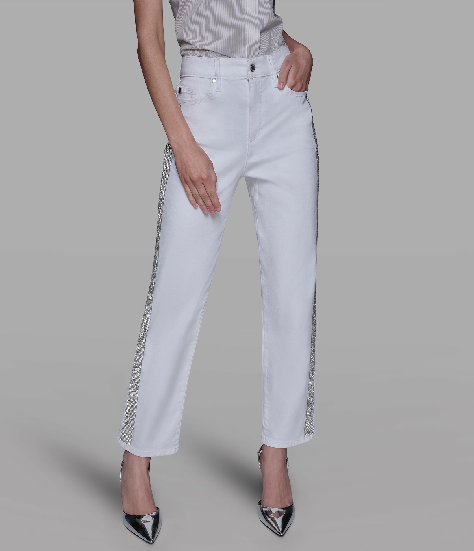 RHINESTONE TRIM JEAN View 1 | Women's Denim RHINESTONE TRIM JEAN View 1 | Women's Denim