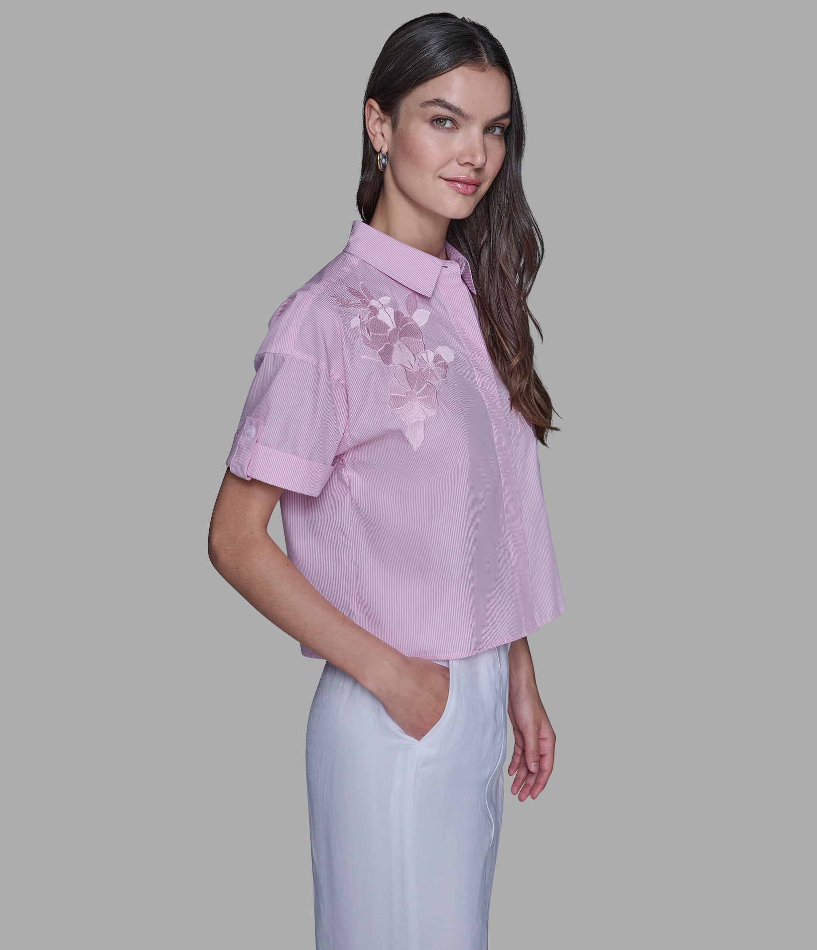 SHORT SLEEVE EMBROIDERED POPLIN SHIRT VIEW 3 | Women's Sale SHORT SLEEVE EMBROIDERED POPLIN SHIRT VIEW 3 | Women's Sale