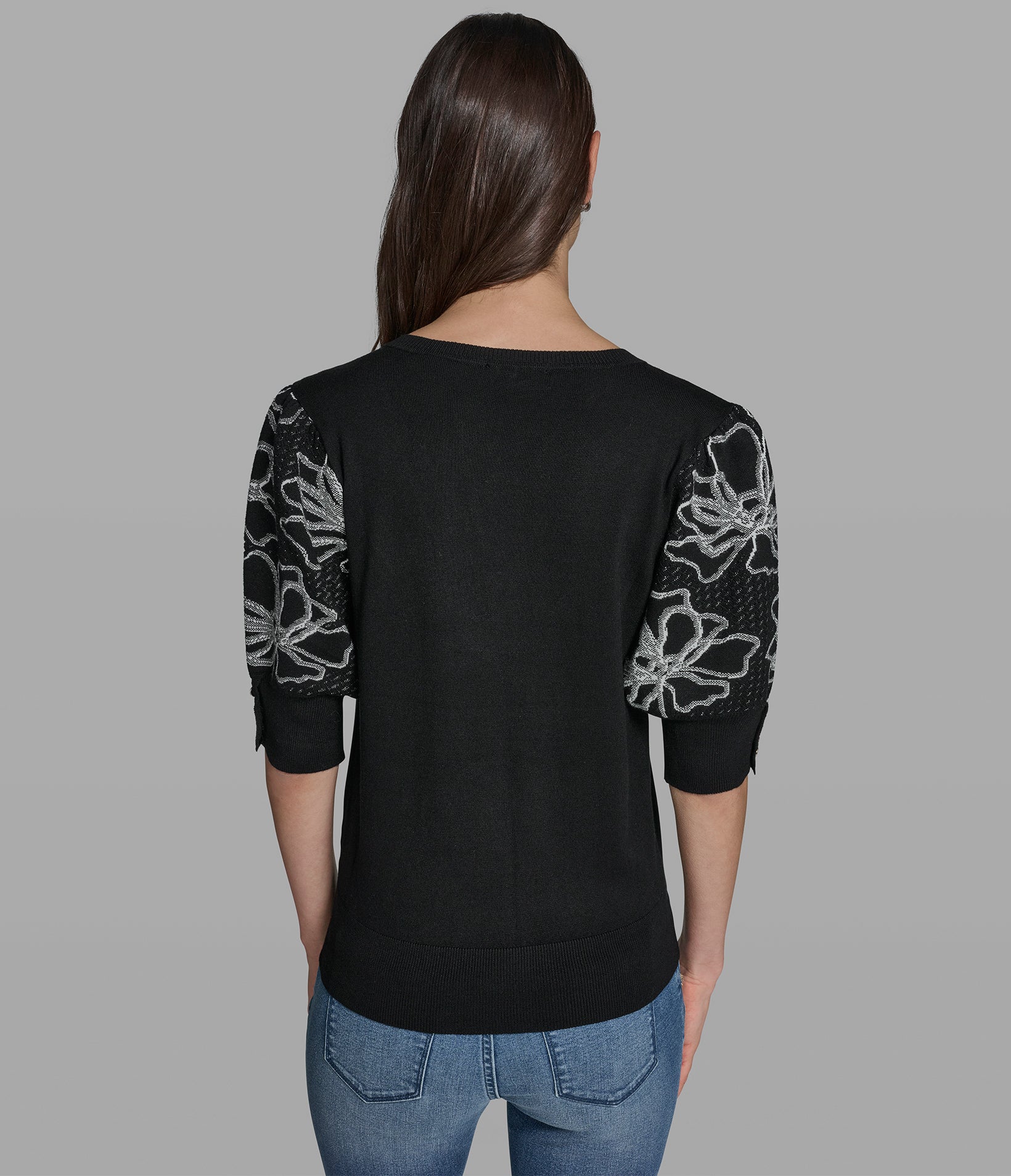 FLORAL V-NECK SWEATER View 2 | New Arrivals FLORAL V-NECK SWEATER View 2 | New Arrivals
