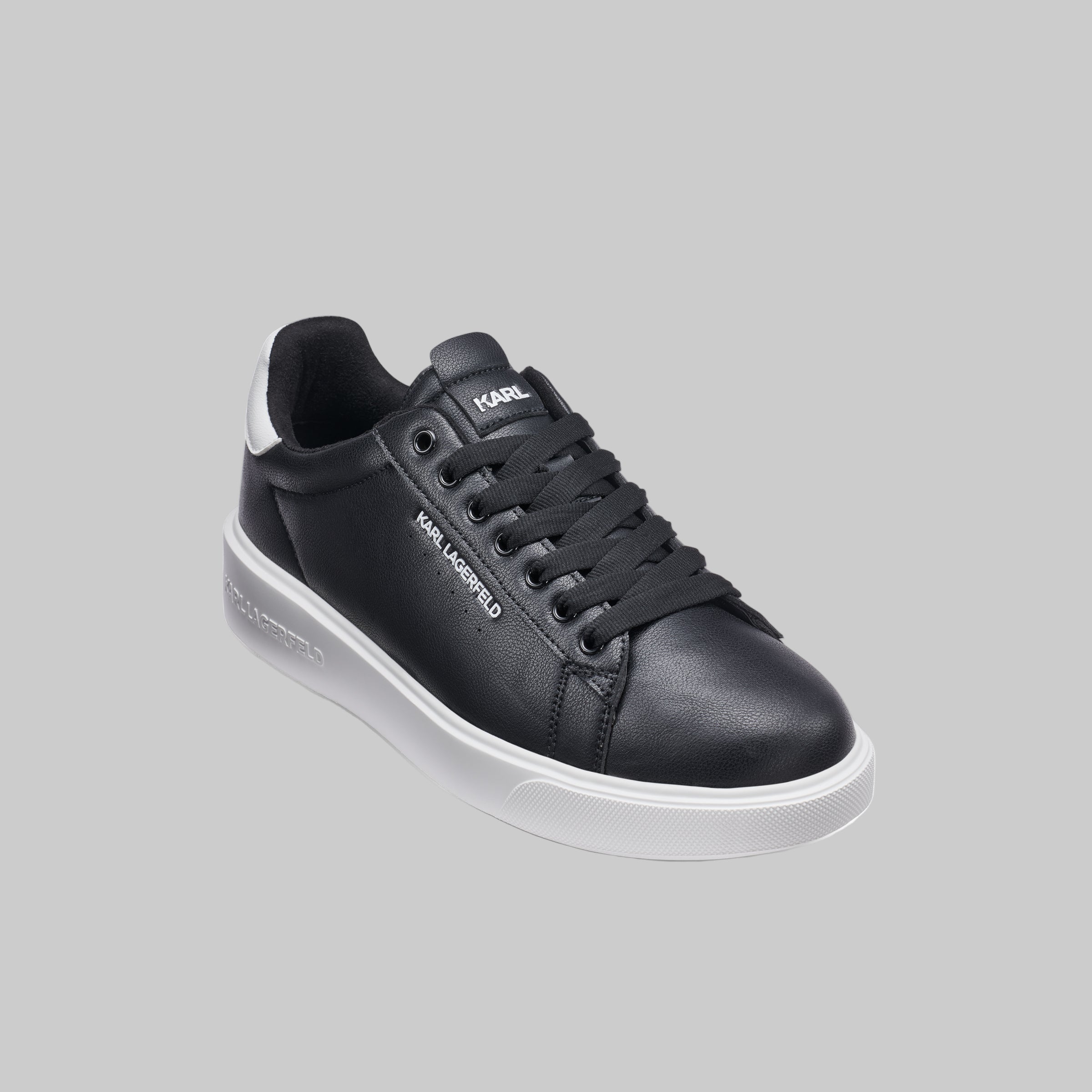 LEATHER SNEAKER WITH SIDE LOGO View 2 | Men's Shoes LEATHER SNEAKER WITH SIDE LOGO View 2 | Men's Shoes