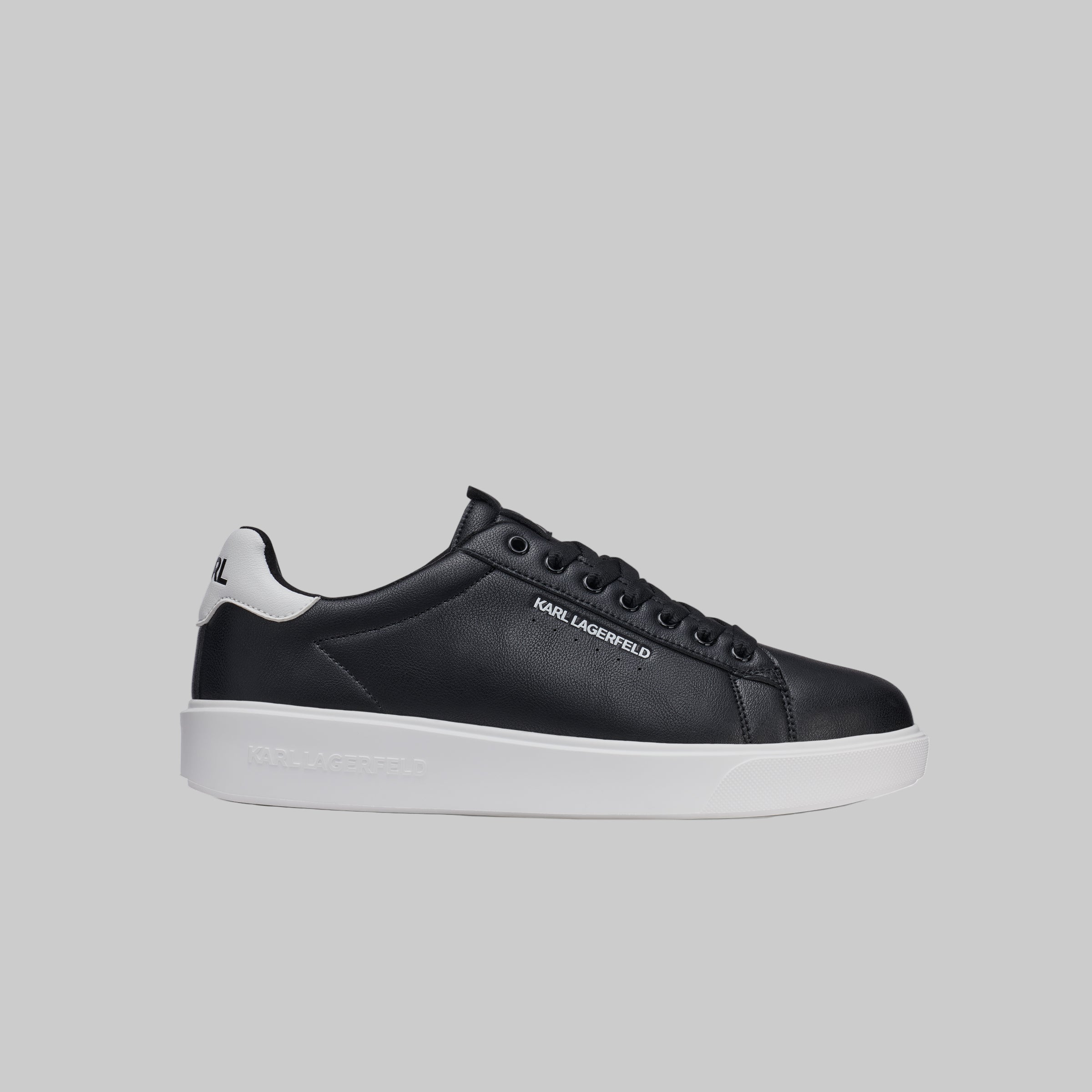 LEATHER SNEAKER WITH SIDE LOGO View 1 | Men's Shoes LEATHER SNEAKER WITH SIDE LOGO View 1 | Men's Shoes