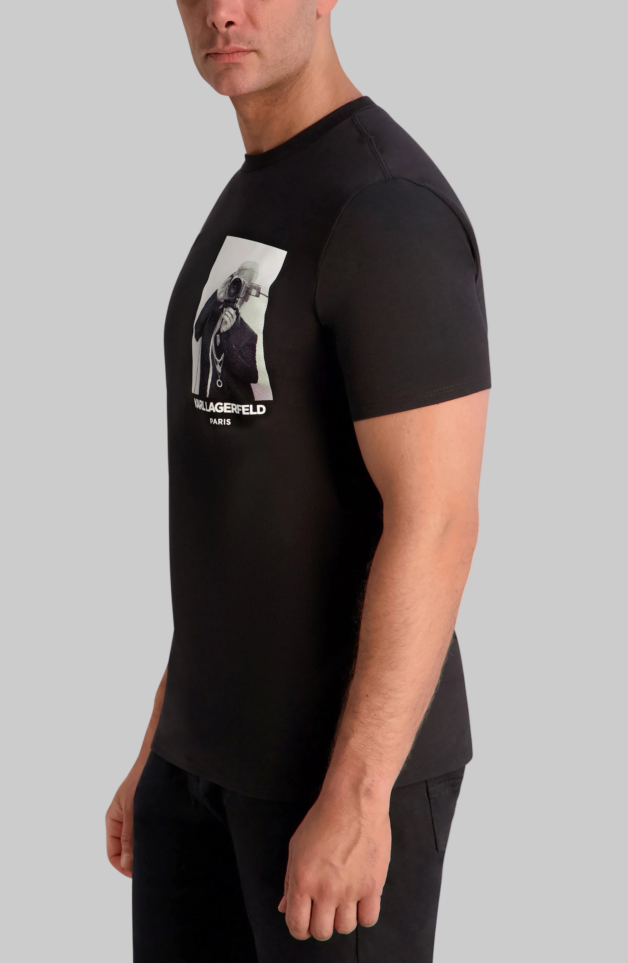 PHOTOGRAPHER KARL TEE VIEW 3 | Men's Clothing PHOTOGRAPHER KARL TEE VIEW 3 | Men's Clothing