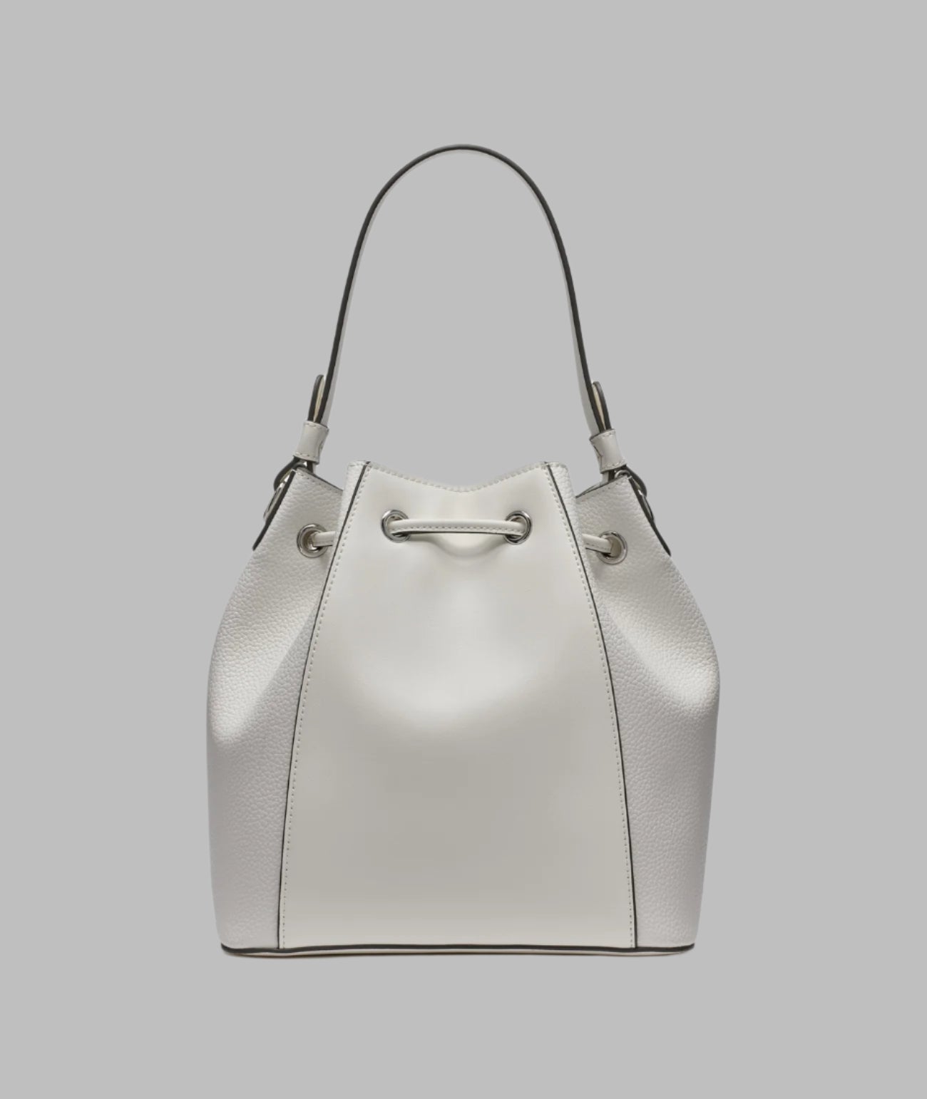 ADELE BUCKETBAG VIEW 3 | Women's Sale
