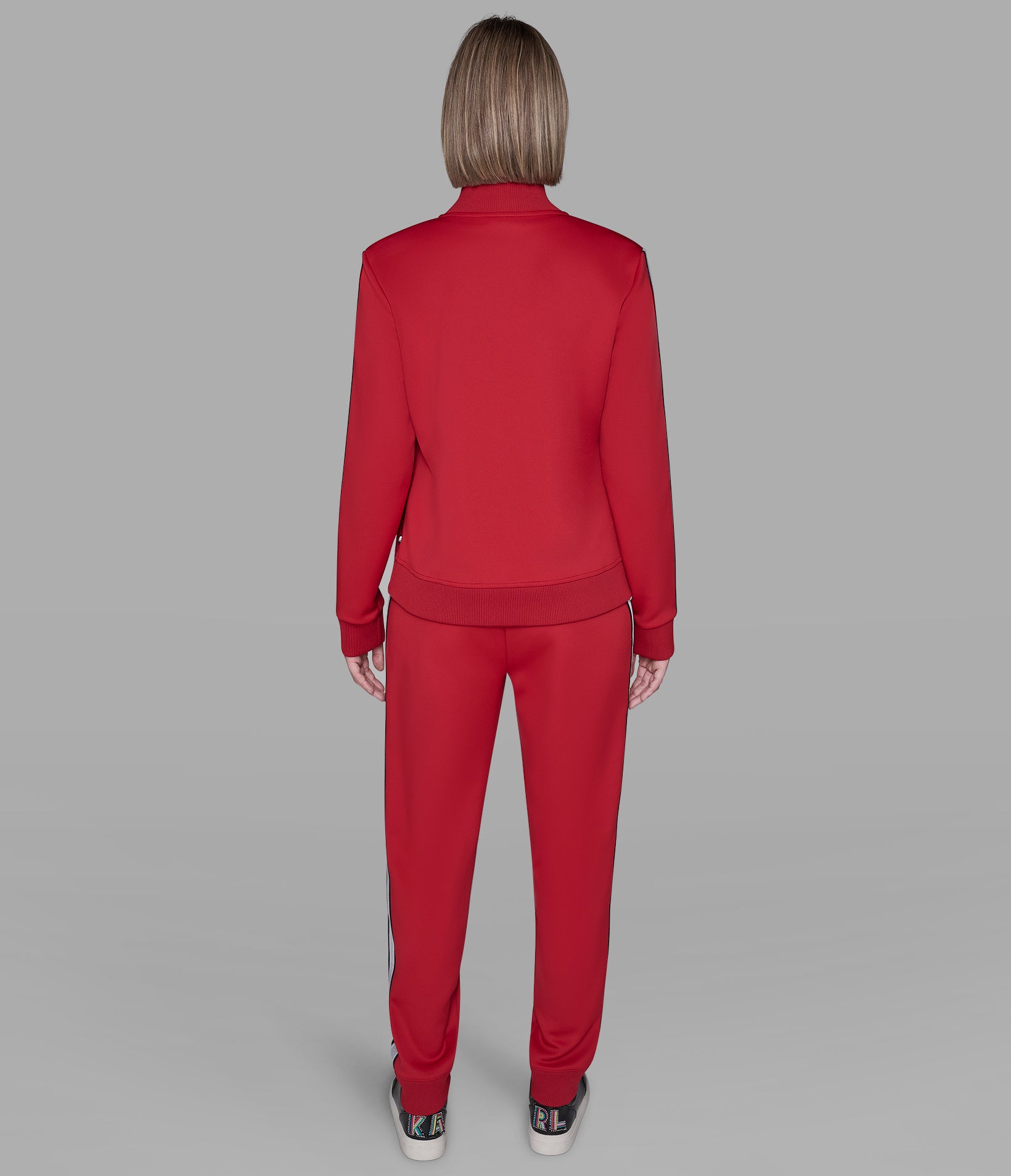 LOGO TAPE JOGGER VIEW 5 | Valentine's Day Shop