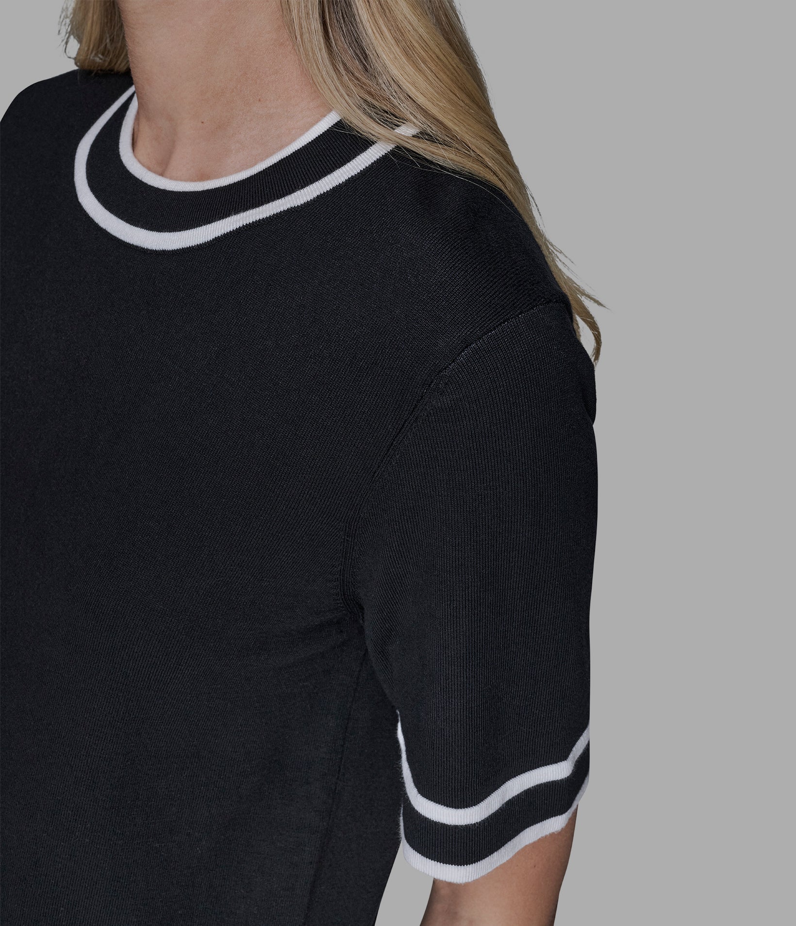 SHORT SLEEVE CONTRAST TRIM SWEATER VIEW 6