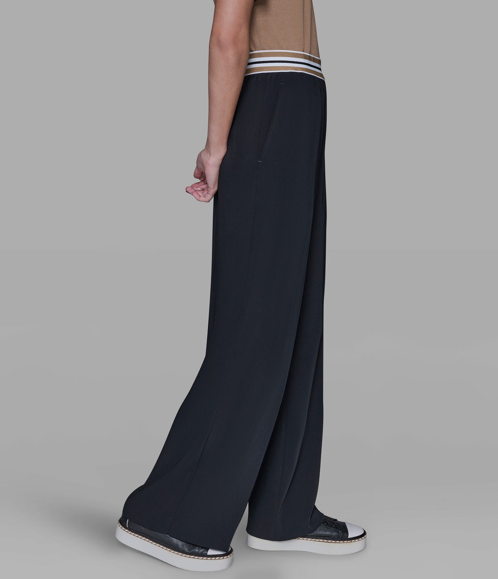 TROUSER WITH LOGO TAPE WAISTBAND VIEW 6 | Men's Pants & Denim