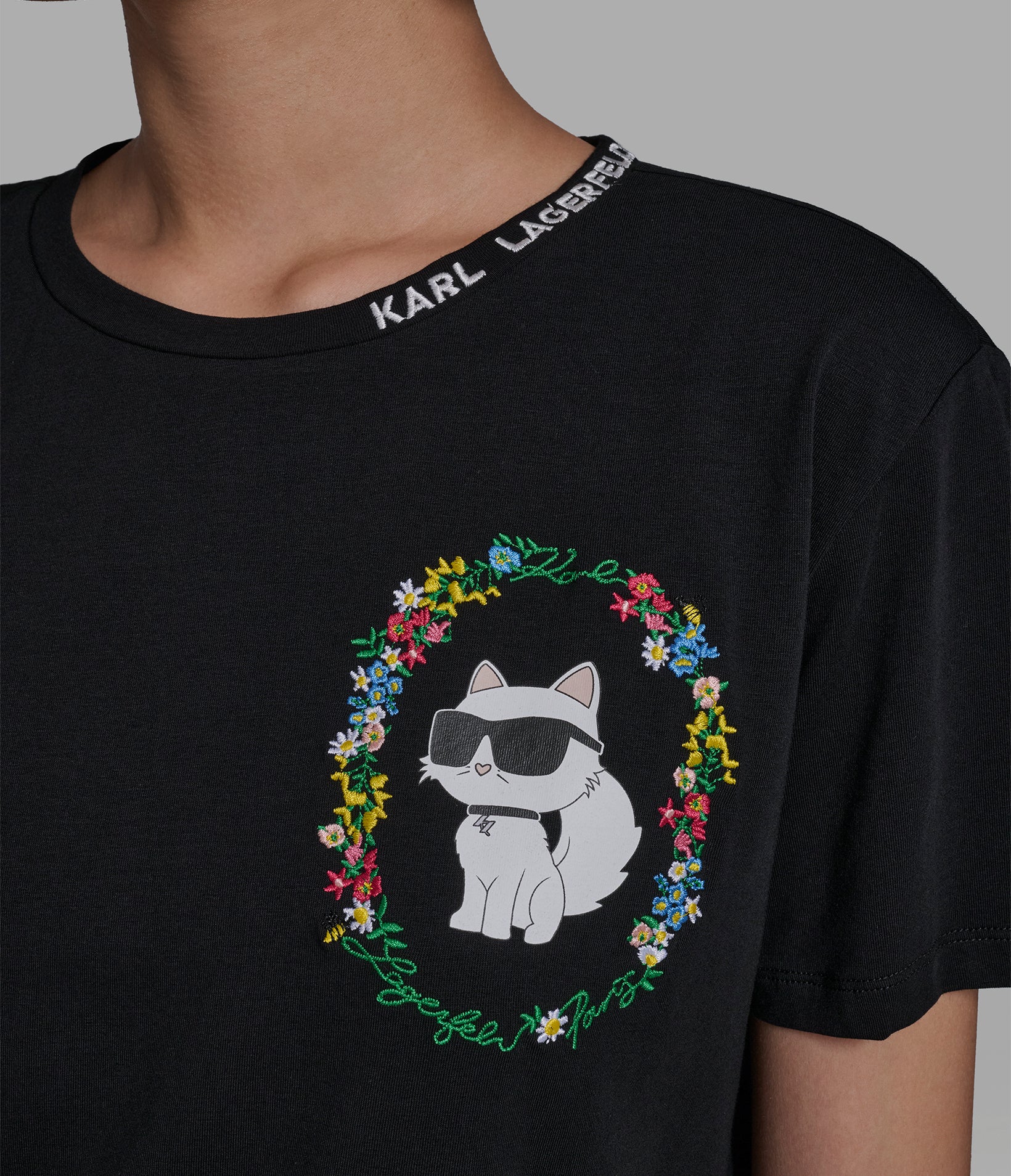 FLORAL FRAME CHOUPETTE TEE VIEW 6 | Valentine's Day Shop