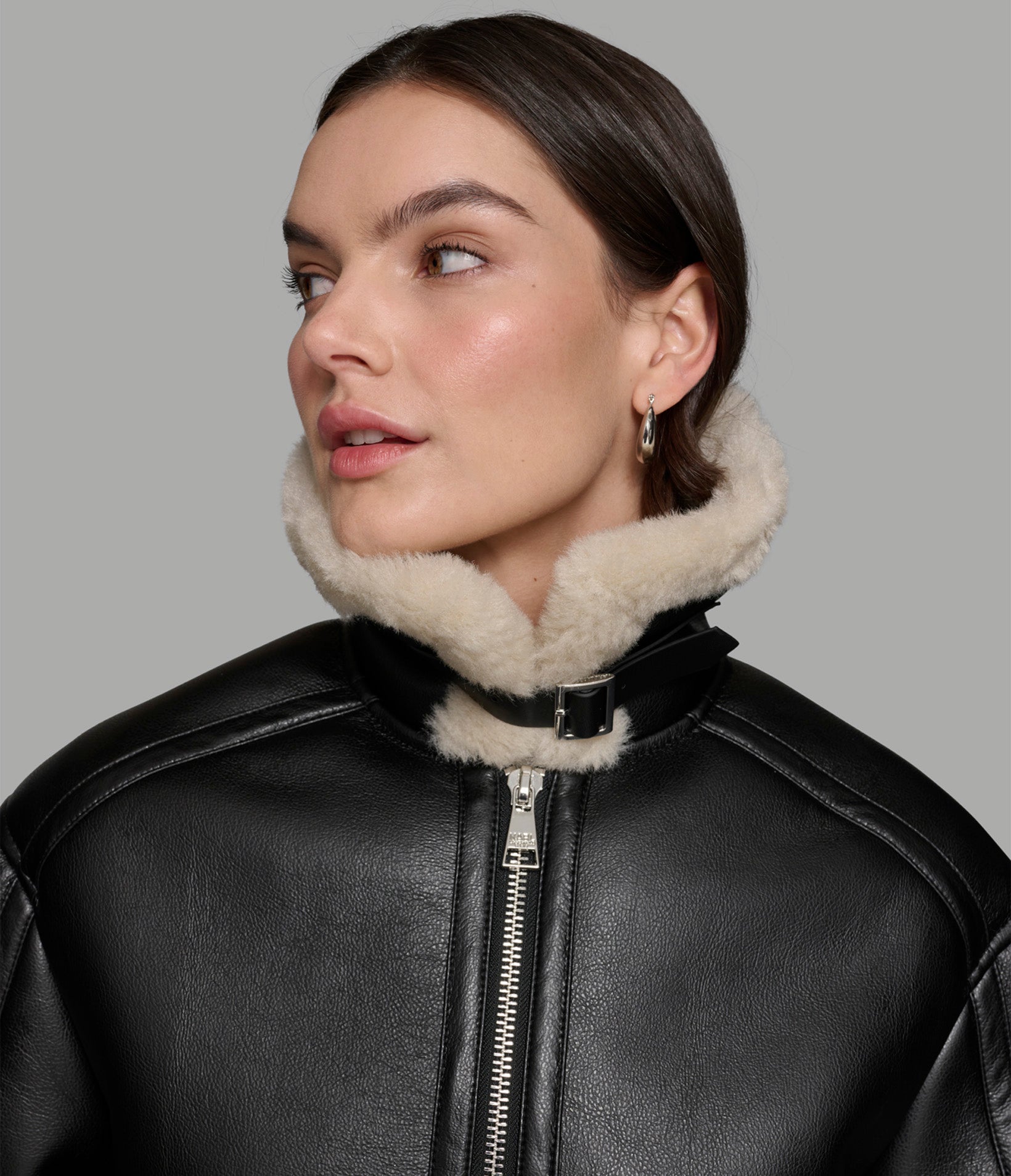 CROPPED FAUX LEATHER JACKET WITH FAUX SHEARLING VIEW 5 | Jackets & Coats